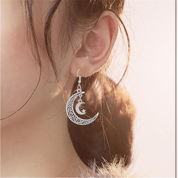 Silver Crescent Moon dangle Earrings - Picture 3 of 6